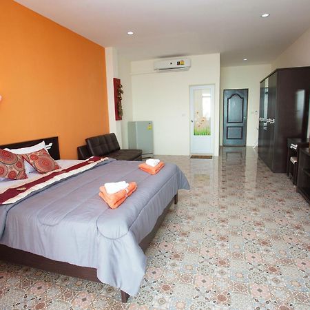 Sea Breeze Guest House Cha-Am Zewnętrze zdjęcie